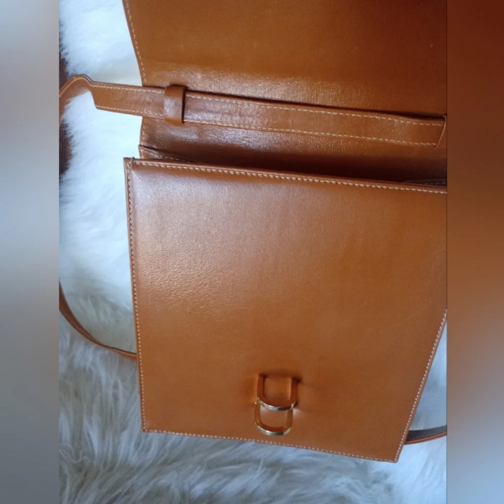 Vintage Leather Crossbody COGNAC - Picture 4 of 8